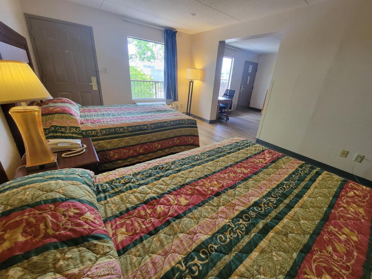 Studio 9 Inn & Suites Декатур Екстер'єр фото